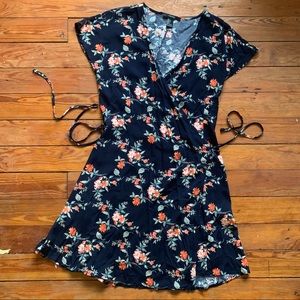 Floral Wrap Dress Size Large Forever 21